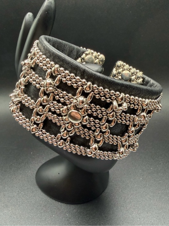 Sergio Gutierrez Jewelry - Sergio Gutierrez Liquid Metal leather wide cuff bracelet #C312 silver black